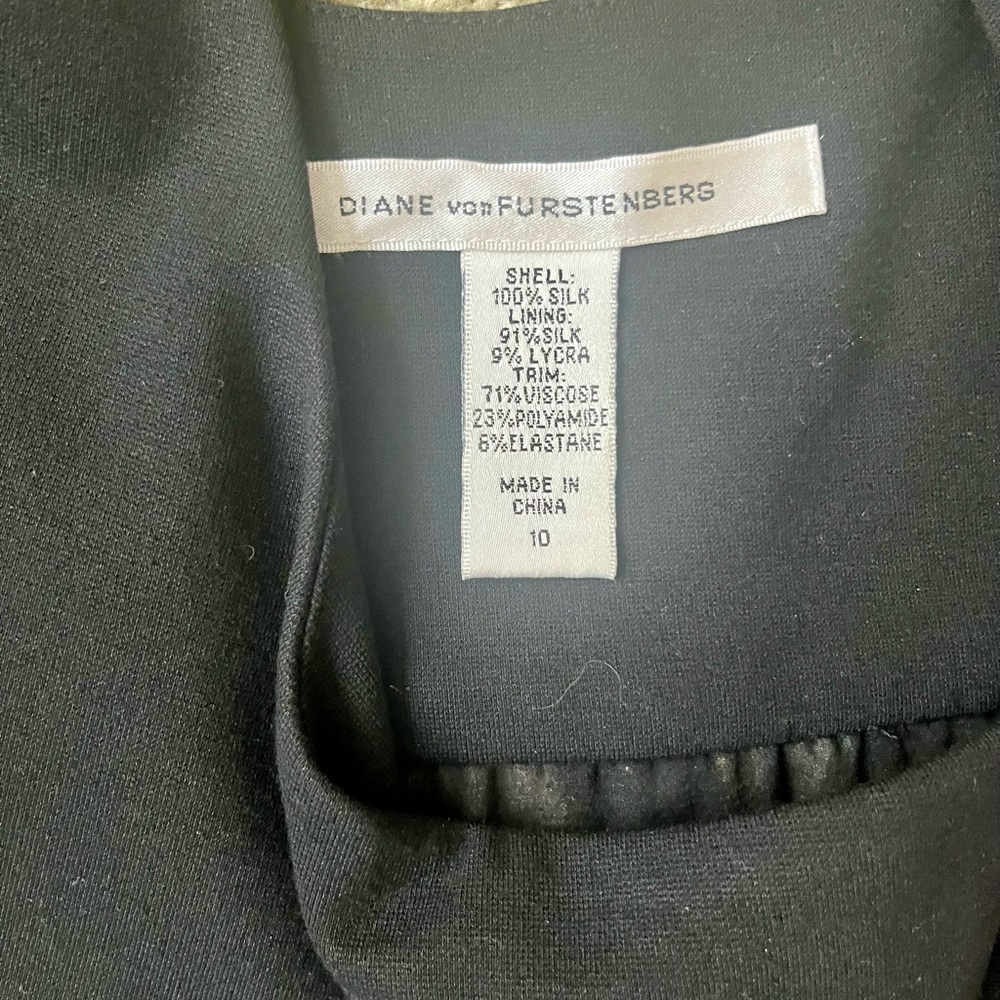 Diane Von Furstenberg Dress - Picture 3 of 4